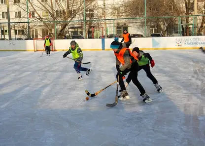 В Красноярске со 2 декабря откроют зимний спортивный сезон среди дворовых команд