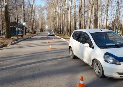 В Красноярском крае 3-летняя девочка попала под машину
