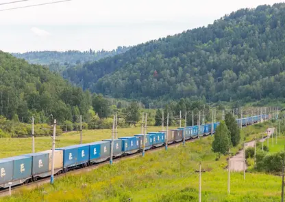 Перевозки контейнеров на Красноярской железной дороге в январе–мае выросли на 12,8%