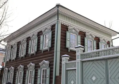 В Иркутске завершили реставрацию еще пяти памятников деревянного зодчества