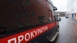 Водителя спецавтомобиля инкассации из Красноярска осудят за гибель пожилой пары в ДТП