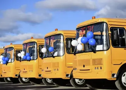42 автобуса получили школы Приангарья к началу учебного года