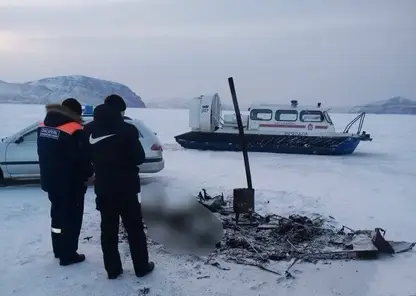 На Красноярском водохранилище мужчина заживо сгорел в палатке