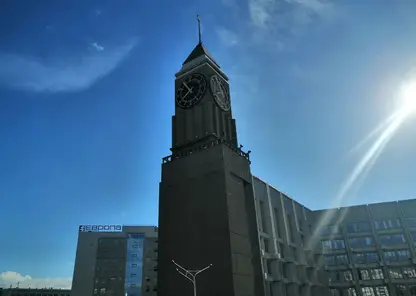Часы на здании красноярской мэрии 8 декабря исполнят новую мелодию