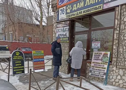 10 КамАЗов бумажных объявлений вывезли с Центрального района Красноярска