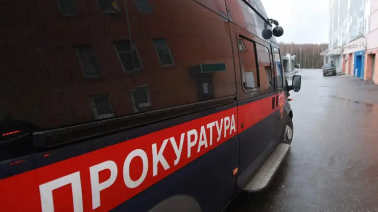 В Красноярском крае строителей оштрафовали за несвоевременный ремонт