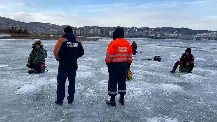 В Красноярском крае выросли штрафы за выход на лед в запрещенных местах