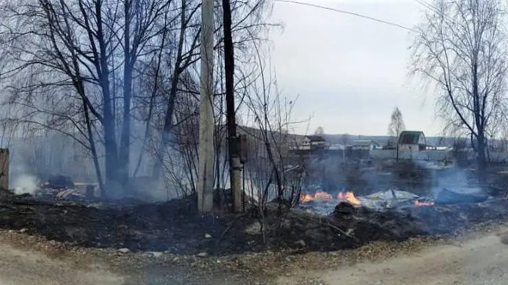 Жительница Железногорска сожгла постройки на трех садовых участках