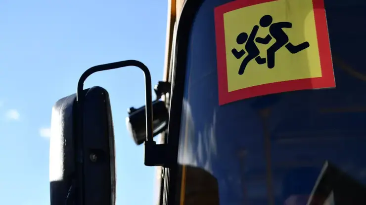 Республика Алтай получила 18 новых школьных автобусов