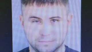 Стрелявшего в центре Красноярска из травматического пистолета объявили в розыск Стрелявшего в центре Красноярска из травматического пистолета объявили в розыск