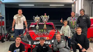 Гонщик из Красноярска Аркадий Цареградцев стал чемпионом Российской Дрифт Серии Гонщик из Красноярска Аркадий Цареградцев стал чемпионом Российской Дрифт Серии