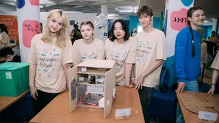 «Сможет мыть и шинковать»: норильские школьники придумали робота для приготовления еды «Сможет мыть и шинковать»: норильские школьники придумали робота для приготовления еды