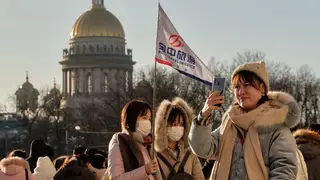 Россия и Китай возобновили соглашение о приеме туристов без оформления визы Россия и Китай возобновили соглашение о приеме туристов без оформления визы