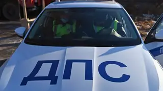 В Красноярске столкнулись автобус и два автомобиля В Красноярске столкнулись автобус и два автомобиля