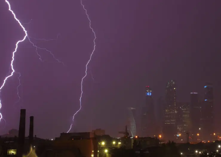21 июня в Красноярске ожидаются грозы и ветер до 17 м/с