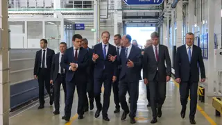 Денис Мантуров ознакомился с работой промышленных предприятий Красноярского края