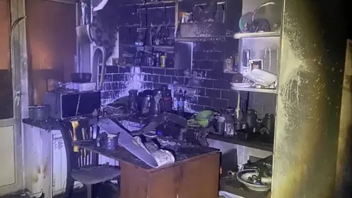 В Иркутске из горящей квартиры спасли 9-летнего мальчика