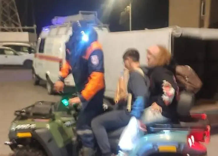 Спасатели помогли заблудившимся на «Столбах» красноярцам