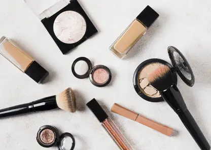 Роспотребнадзор рассказал красноярцам, что делать, если случайно вскрыли косметику в магазине