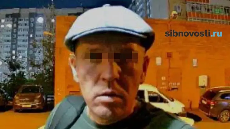 «За детей страшно»: в Покровке подозрительный мужчина ломится в квартиры жителей