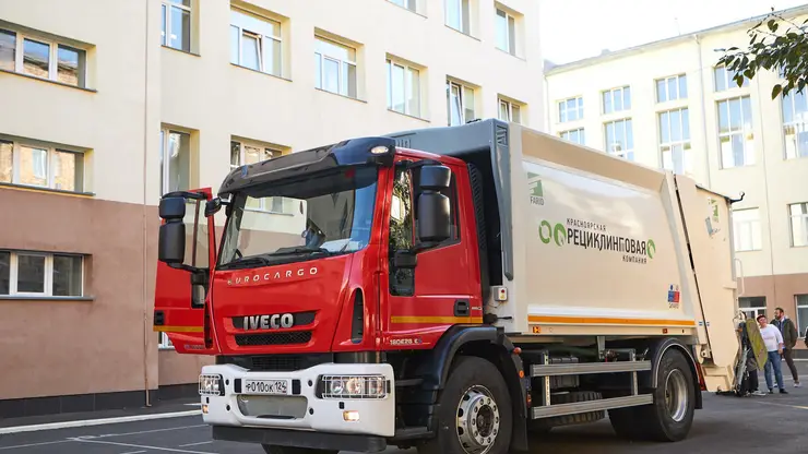 В двух посёлках Богучанского района начали вывозить мусор