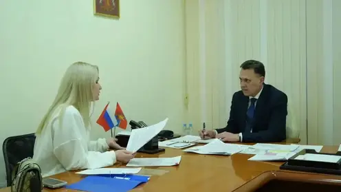 Новый глава Красноярска провел первый личный прием жителей города