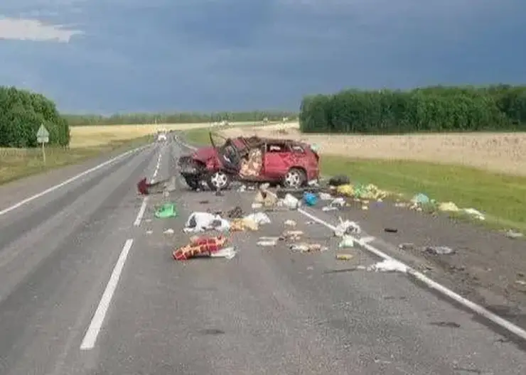 Две женщины погибли в ДТП на трассе Красноярского края