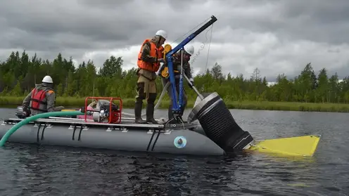 Томские учёные очистили часть реки Амбарная от следов нефти
