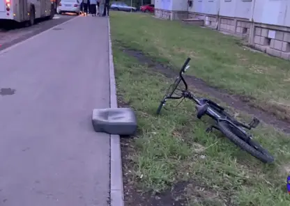 В Красноярске автобус сбил 11-летнего мальчика на велосипеде