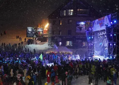 Шерегеш открыл горнолыжный сезон: кузбассовцам обещают кешбэк до 40% и показывают новых альпак