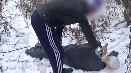 В Красноярском крае мужчина убил соседа избив табуретками. Его осудили