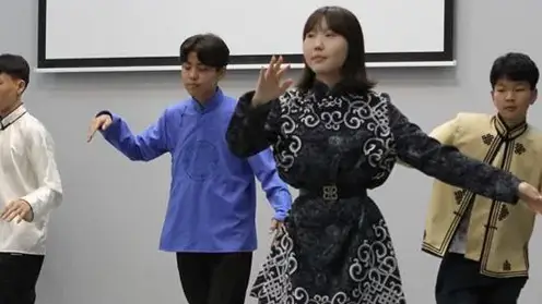 Школьники приехали из Монголии в Красноярск, чтобы изучать русский язык