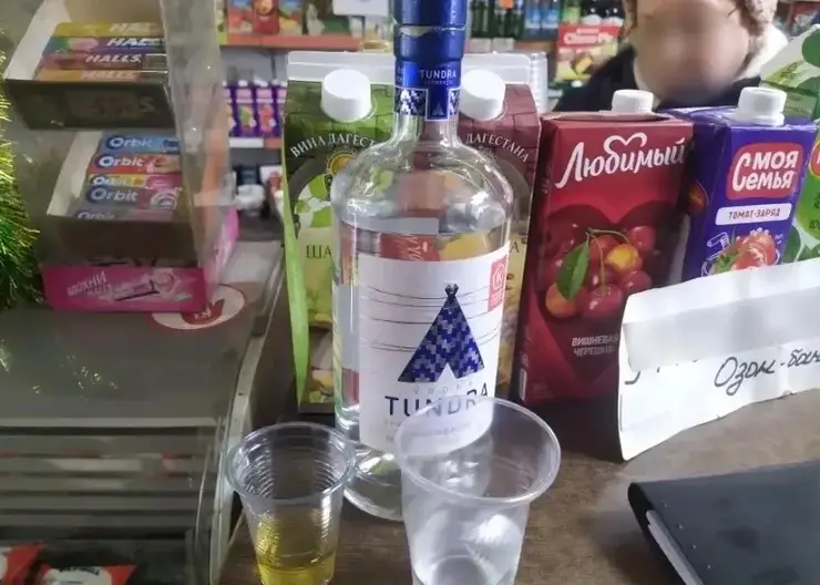 Красноярской продавщице грозит уголовное наказание за повторную продажу алкоголя без лицензии