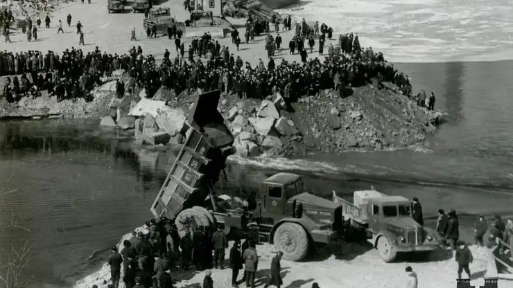 Историческое перекрытие Енисея произошло 63 года назад в створе Красноярской ГЭС
