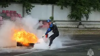 В Красноярске прошёл чемпионат по пожарно-спасательному спорту В Красноярске прошёл чемпионат по пожарно-спасательному спорту