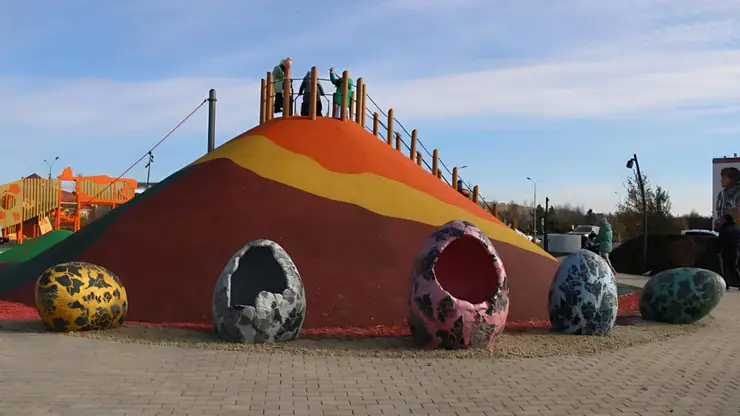 В Шарыпове открывается Динопарк