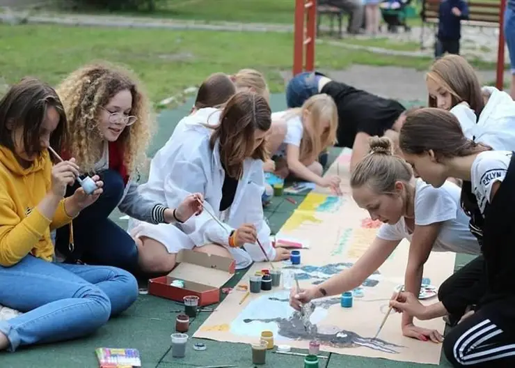 В Красноярске начался приём заявок в летние оздоровительные лагеря для школьников