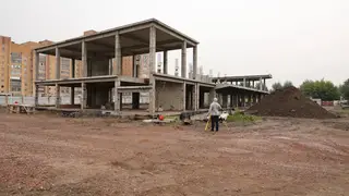 Спорткомплекс «Водник» снова начали строить спустя 10 лет на правобережье Красноярска Спорткомплекс «Водник» снова начали строить спустя 10 лет на правобережье Красноярска