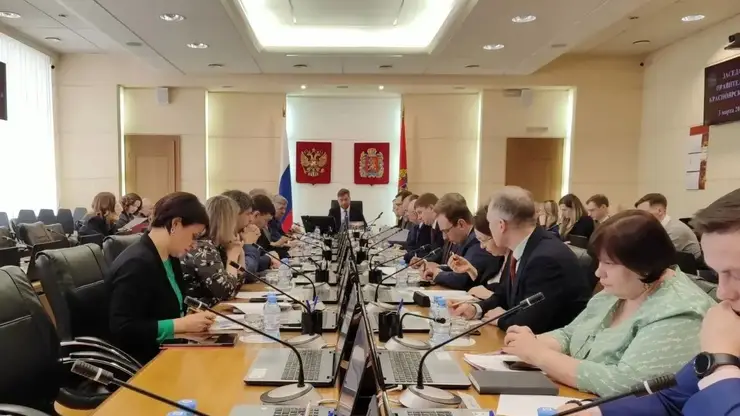 Жители Красноярского края смогут оформить маткапитал без заявления