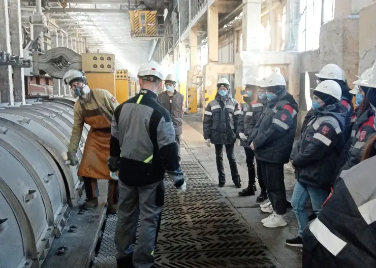 На Красноярском алюминиевом заводе стартовал сезон экскурсий