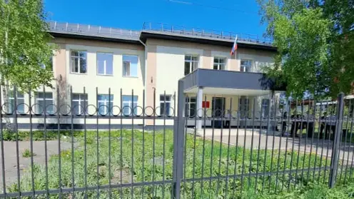 Жительница Кузбасса получила срок в колонии за жестокое обращение с приемной дочерью