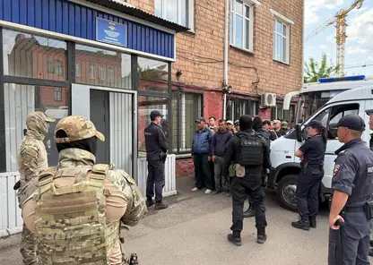 В Красноярске во время рейда задержано 52 мигранта-нарушителя