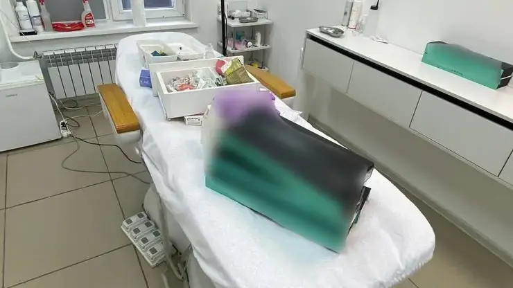 В Хакасии косметолог без диплома осуждена за вред здоровью двух женщин уколами