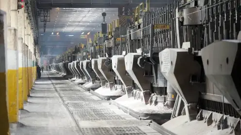 Революция в алюминиевой отрасли: РУСАЛ запустил первый в мире электролизер с технологией инертного анода на замену ЭкоСодерберга