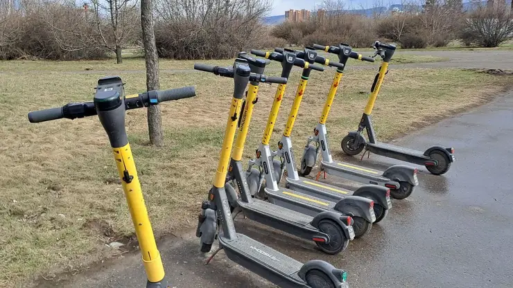 Правительство Красноярска заявило о планах оборудовать самокатные дорожки: когда их ждать