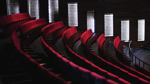 Омский драмтеатр ждёт масштабный ремонт кровли