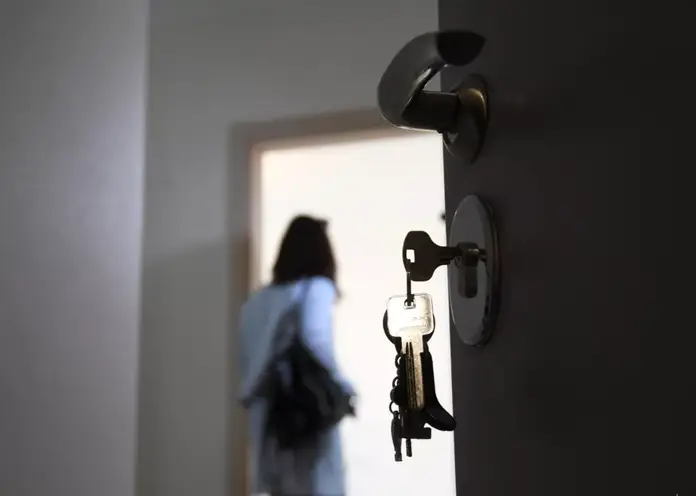 В Красноярске с начала года купили 60 квартир для детей-сирот