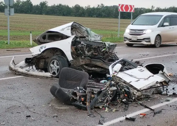 Пять человек погибли в ДТП в Иркутской области