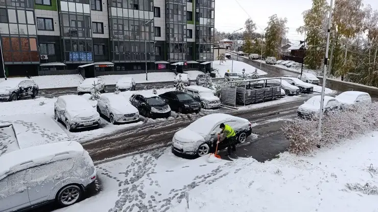 Снегопад в Иркутской области: ограничения на трассе «Байкал» и обесточенные дома