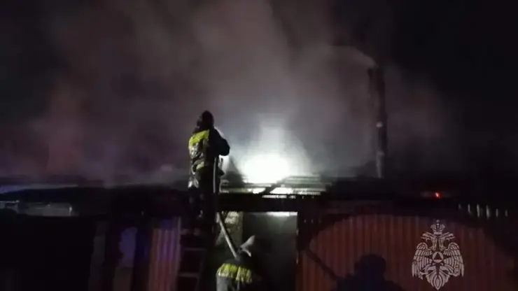 Два человека погибли при пожаре в Красноярском крае